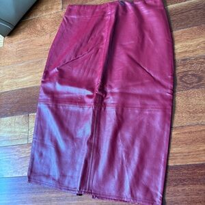 NWT Lulu’s faux leather burgundy red pencil skirt size XS